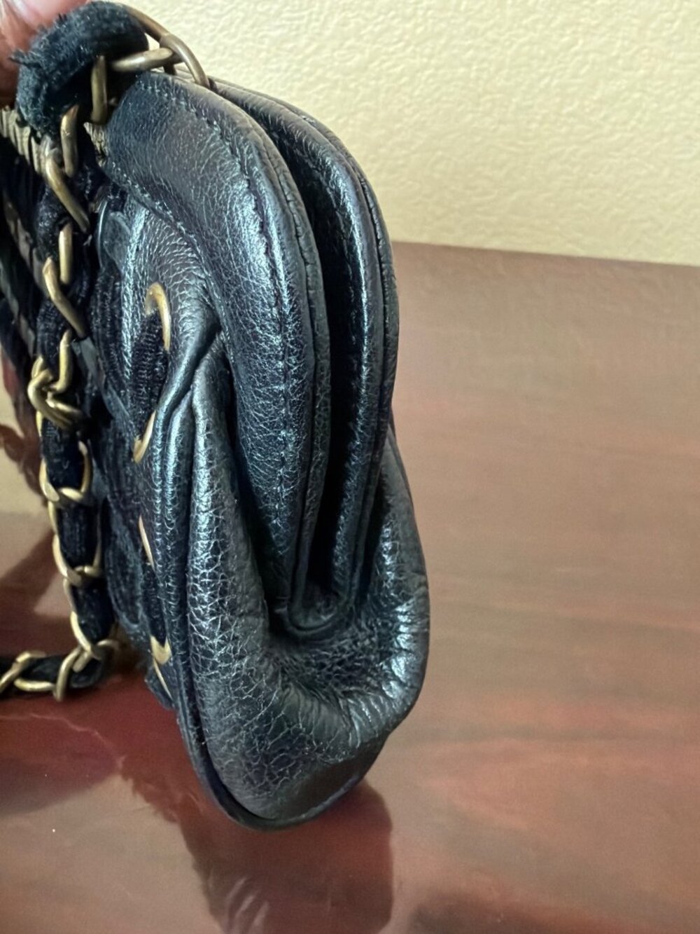 Isabella Fiore Black Leather Woven Shoulder Bag Chain Strap Y2K Designer Purse - Picture 7 of 13